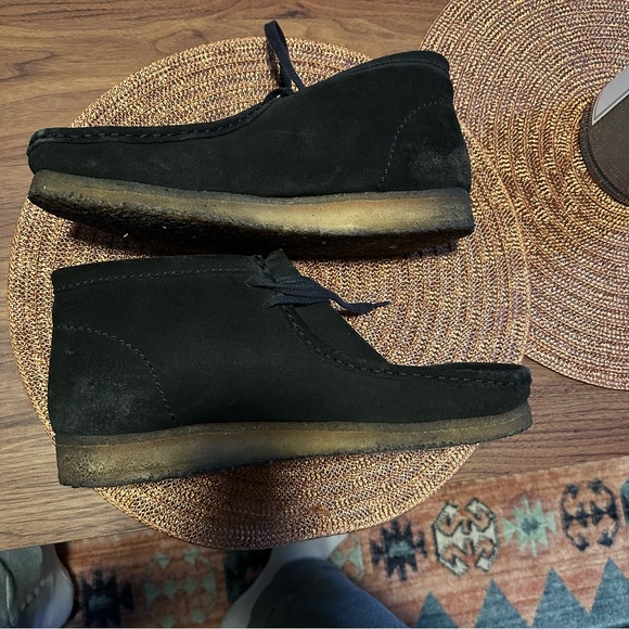 Clarks Wallabee size 10.5 - Picture 2 of 8